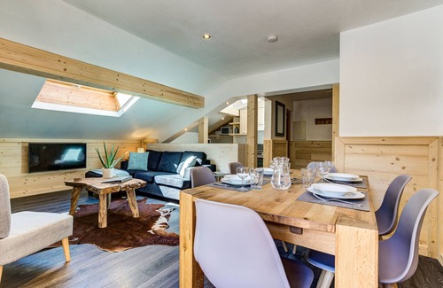 Chamonix City Centre Apartment | Town center at the foot of the Aiguille du Midi, two apartments, Mont Blanc view