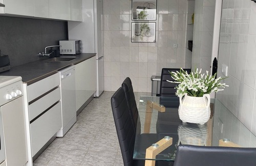 San Jorge House | Town house, between sea and mountains, with spa