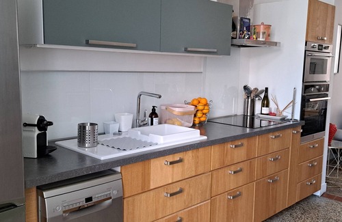 Route de Beaucaire House | Town house with swimming pool, 7 minutes walk from the town center