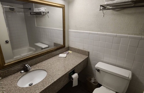 Bordentown Hotel | Town Inn