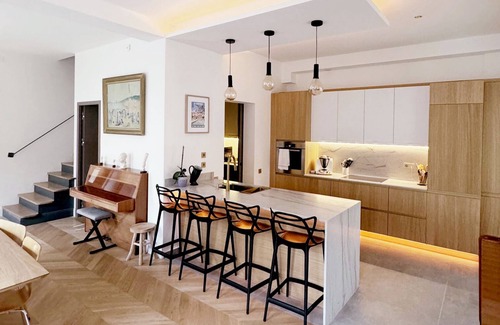 Notre-Dame House | Townhouse in the heart of Versailles