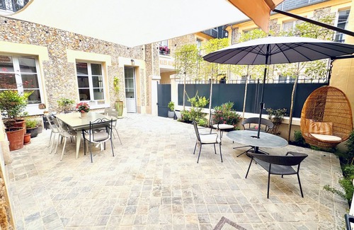 Notre-Dame House | Townhouse in the heart of Versailles