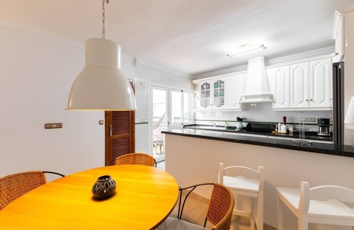 Nerja City Centre Apartment | Townhouse, Old Town, Nerja