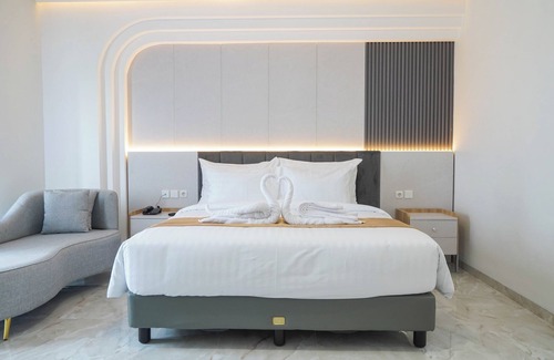 Purwokerto Hotel | Toyo Hotel Purwokerto, Azana Hotels Collection