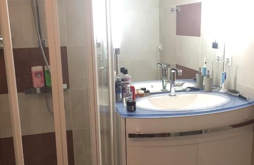 Belle-Beille Apartment | Très bel appartement vue Maine