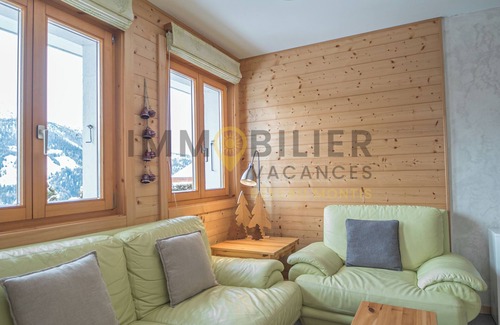St. Luc Ski Chalet | Très joli 3 pièces d'un bas de chalet, entièrement rénové et joliment décoré, idéal pour 4 personnes