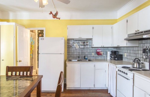 Pass-a-Grille Historic District House | Traders' Haven - Historic 8th Ave, Pass-a-Grille 3 Bedroom