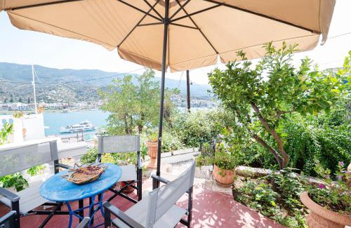 Poros Apartment | Traditional House under the Clock Tower with Sweet View