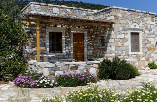 Naxos Apartment | Traditional stone-built cottages Azalas