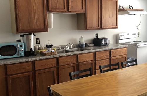 Deadwood Apartment | Trailside Lodging - Room 145
