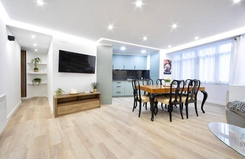 Lugo Apartment | Train Station by Lugo Collection