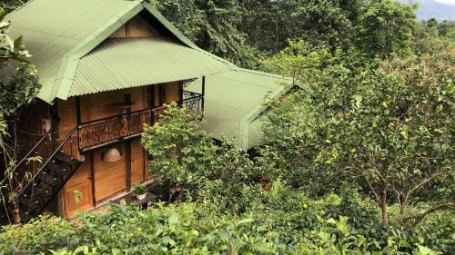 Vi Xuyen Cabin | Trang trại nghỉ dưỡng Việt Thành Hill