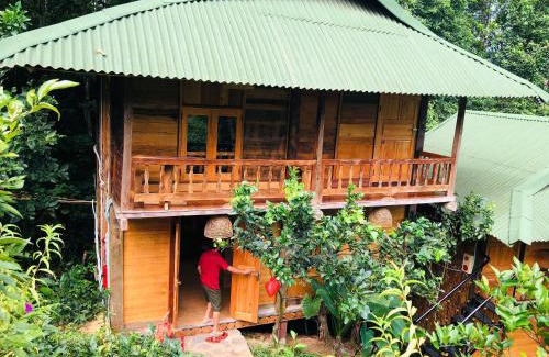 Vi Xuyen Cabin | Trang trại nghỉ dưỡng Việt Thành Hill