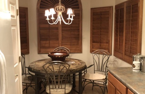 Tucson House | Tranquil and sophisticated Villa in the center of town