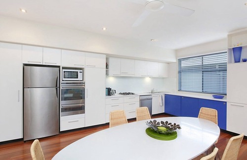 Killcare House | 'Tranquil Beachside Escape' by Accom Holidays