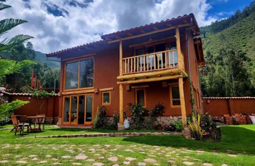 Huaran Ski Chalet | Tranquil creekside Bungalow in Sacred Valley Cusco