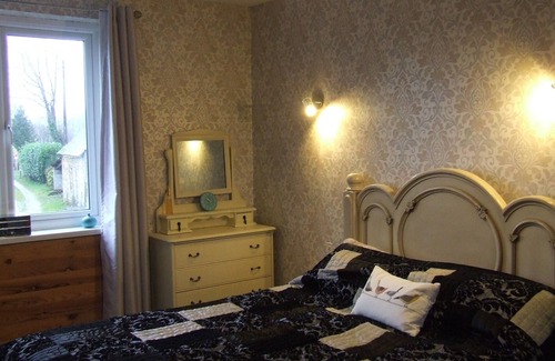 Brece Other | Tranquil, Farmhouse sleeps 6 comfortably, with private large swimming pool