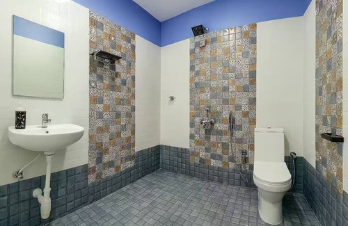 Bainguinim Bed & Breakfast | Tranquil Goan Escape - AC Room in a Villa with Shared bathroom