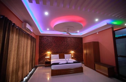 Ramakkalmedu Hotel | Tranquil Greens