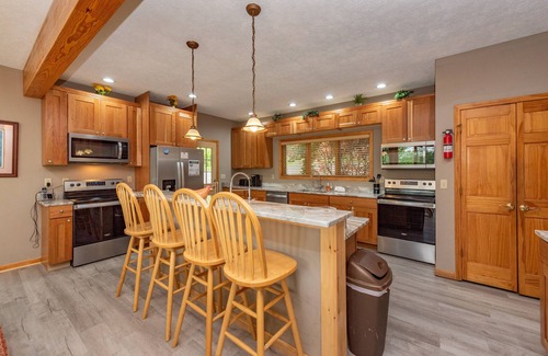Thayerville House | Tranquil Lakefront w/Twin Hot Tubs & Dock