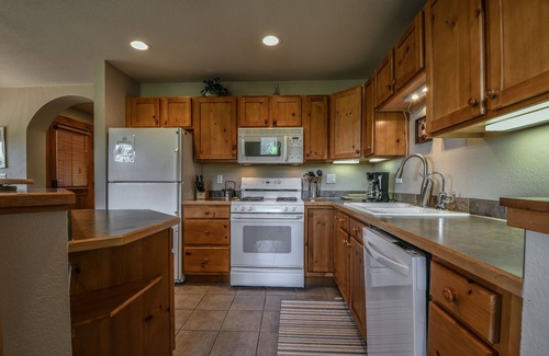 Keystone Condo | Tranquil Mountain Haven