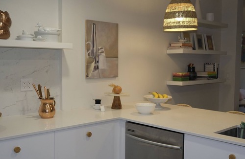 Downtown Vancouver Condo | Tranquil Oasis in Yaletown