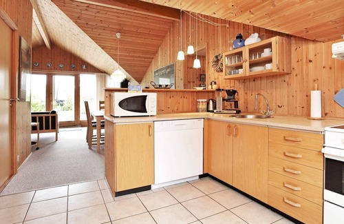 Idestrup House | Tranquil Sauna Retreat - By Traum Ferienwohnungen