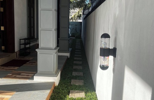 Seeduwa - Katunayake House | Transit Terminal at Colombo airport - Deluxe Twinn