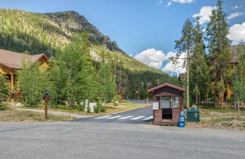 Keystone House | Trapper's Crossing by Summit County Mountain Retreats