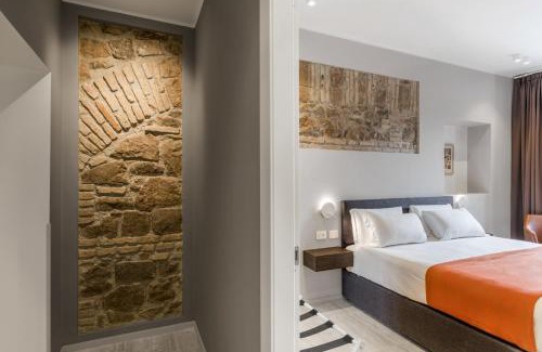 Quartiere XXIV Don Bosco Apartment | Trastevere Travertino Suite