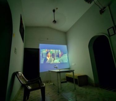 Kundapur House | Travelers Guest House