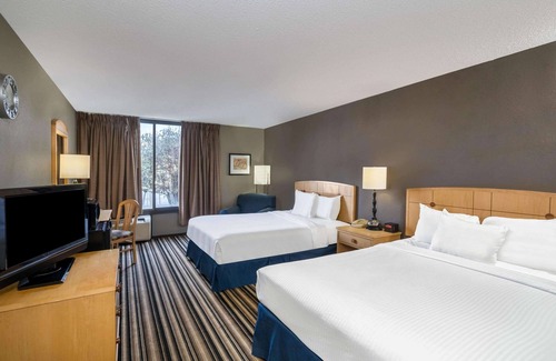 Whitehaven Hotel | Travelodge by Wyndham Memphis Airport/Graceland