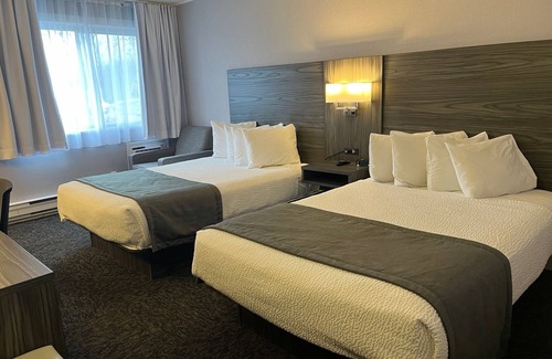 Industrial Park Hotel | Travelodge by Wyndham Ottawa East