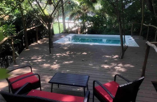 Arroyo Cruz House | Tree house Pergola Swimming pool at a virgin beach