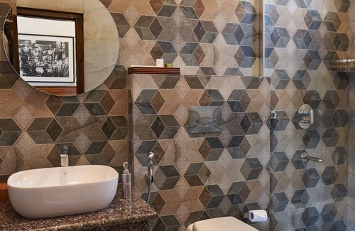 Damoy Resort | Tree of Life Ramvilas Bandhavgarh