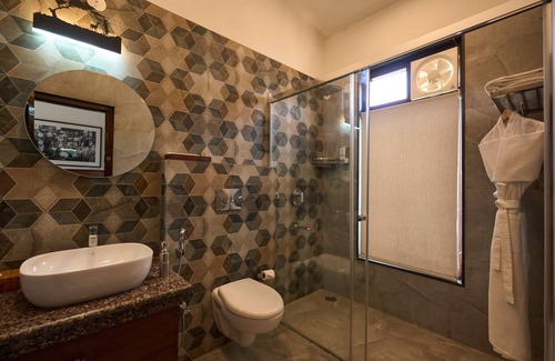 Damoy Resort | Tree of Life Ramvilas Bandhavgarh