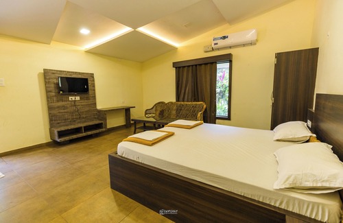 Hireguthi Resort | Tree Paradise Resort