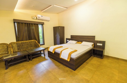 Hireguthi Resort | Tree Paradise Resort