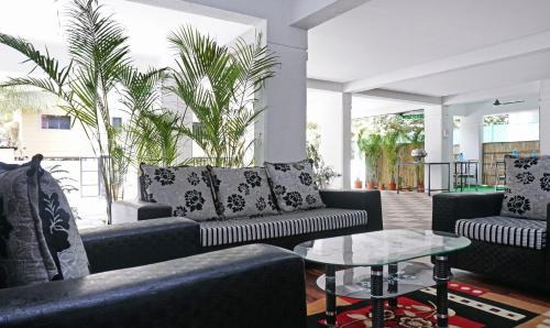 Baner Hotel | Treebo Lotus Baner