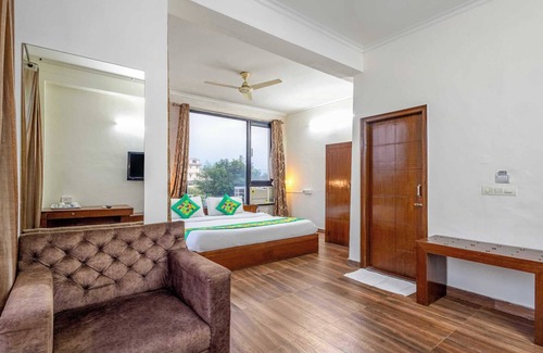 Kuthar Hotel | Treebo Maurice