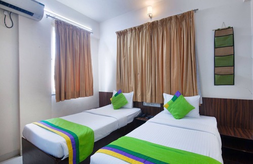 Hadapsar Hotel | Treebo Park View Hadapsar