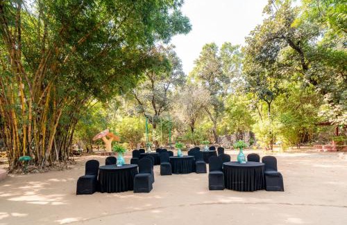 Avarghani Hotel | Treebo Premium Mowgli's Den, Pench