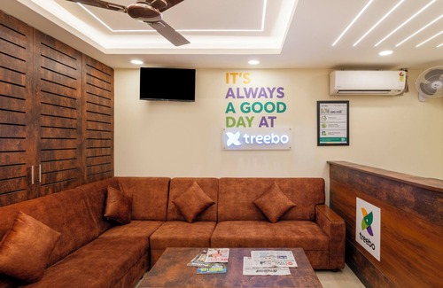 Vellore Hotel | Treebo Rakshitha