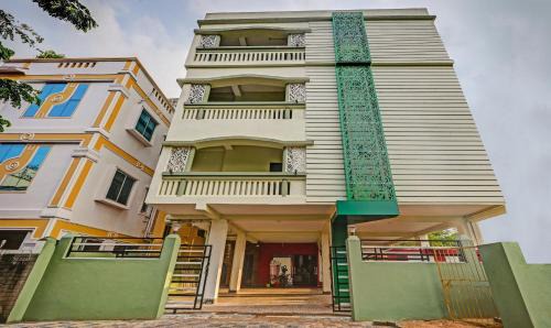 Bhubaneshwar Hotel | Treebo The Bollywood