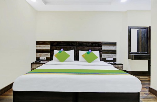 Karol Bagh Hotel | Treebo Trend Singh Continental