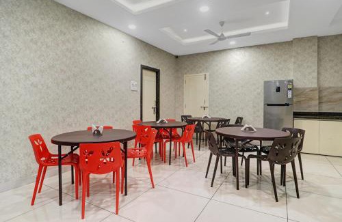 Hyderabad Hotel | Treebo Virat Residency, US Consulate