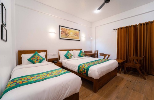 Thiruvananthapuram Hotel | Treebo West Fort Divine – Near Padmanabhaswamy Temple