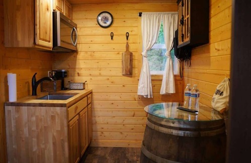 Snohomish Cabin | Treehouse Place at Deer Ridge Ole Mill