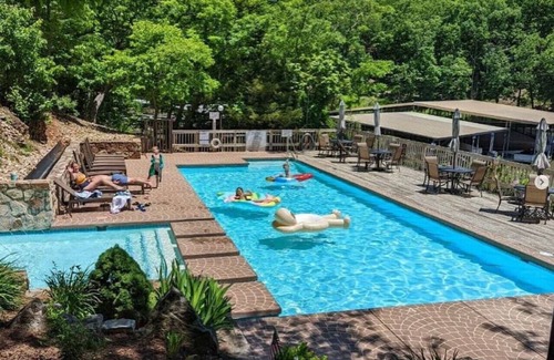 Village of Four Seasons Cabin | Treetop, 2 pools, dock, hot tub!