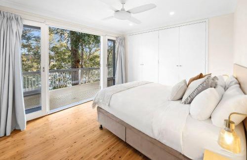 Newport House | Treetop Retreat Northern Beaches with Stunning Pittwater Bay Views